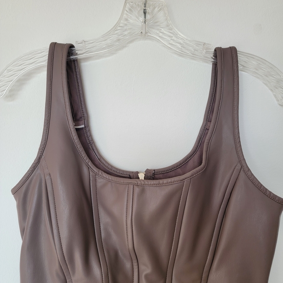 Women's Brown Corset Top - Picture 3 of 8